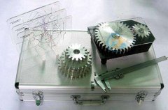 電工實訓臺:拓展電工技術(shù)視野的突破口(圖2) 電工實訓臺:拓展電工技術(shù)視野的突破口(圖2)