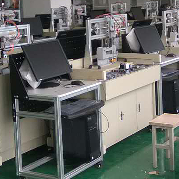 電工實訓(xùn)臺:掌握電力技術(shù),擁抱美好未來(圖2) 電工實訓(xùn)臺:掌握電力技術(shù),擁抱美好未來(圖2)